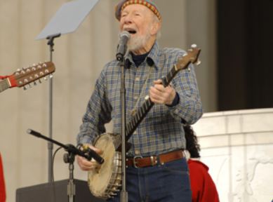Folk singer Pete Seeger dies