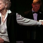 Elaine Stritch, brash stage legend, dies at 89