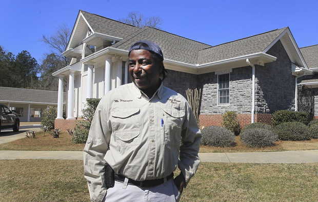 As James Brown film opens, S.C. accountant juggles singer's music, mansion