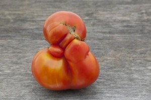 Are the Beauty Standards for Fruits & Vegetables Unfair?