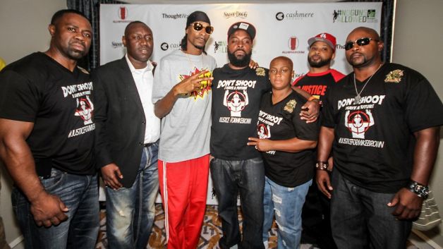 Snoop Dogg Hosts 'No Guns Allowed: Fallout From Ferguson'