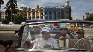 Cuba Begins to Unite Private Enterprise, Tourism