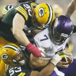 Peppers gets pick 6, Packers rout Vikings 42-10